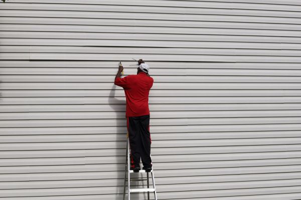 Loose Siding Repair in Hagerstown