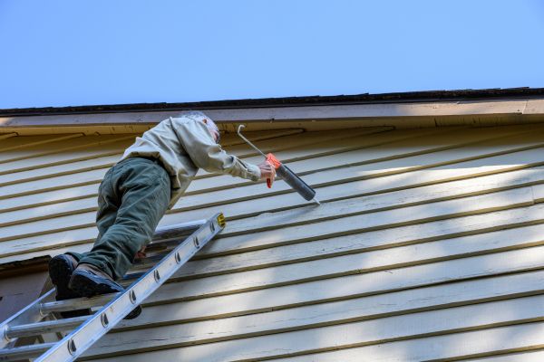 Cost of Vinyl Siding Caulk Repair in Hagerstown